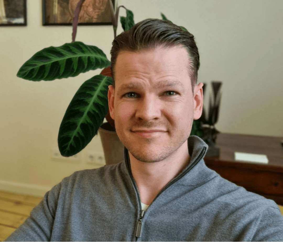 Daniel Hirsch