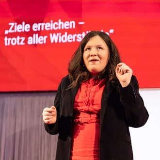 Saskia Bader