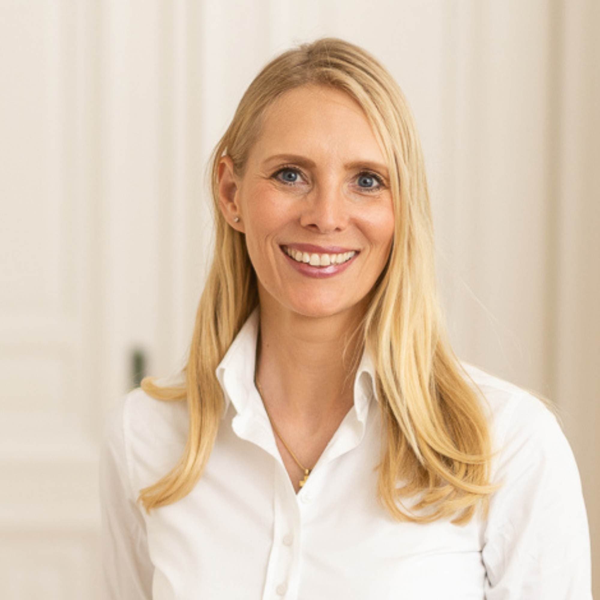 Bettina Schroeder
