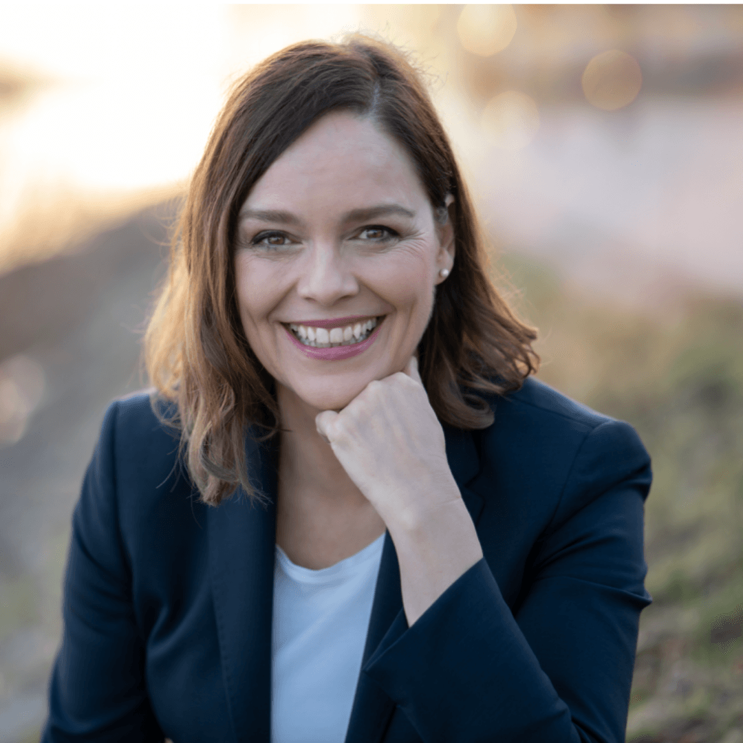 Anke Neuzerling