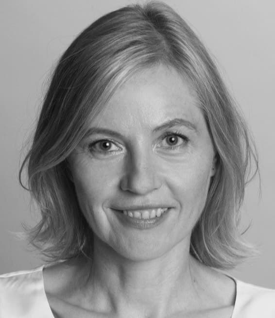 Dr. Andrea Rolvering